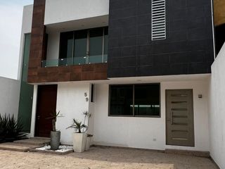 Casa Residencial En Renta En Fracc Valle del Mayab (Bonfil) Pachuca Hidalgo