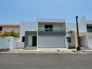 Casa en venta Fraccionamiento Lomas Residencial Riviera Veracruzana Veracruz