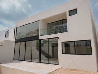 Se vende Amplia residencia en Conkal al norte de Mérida. Yucatán