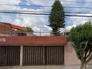 CASA EN VENTA EN LAS AGUILAS SAN LUIS POTOSI JM