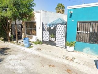 Casa en venta en Colonia Vistas del Río, Nuevo León, precio de remate!