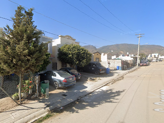 Casa de remate Bancario-Calle Corona 249, 22813 Villas el sol, Ensenada, Baja california