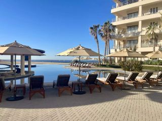 Condo con terraza y acceso directo al mar,  alberca y gym, Pacific Ocean, Cabo San Lucas.