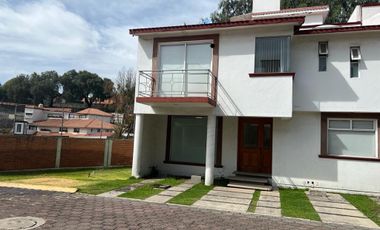 Venta Casa en Condominio en calle Abasolo, Tepepan