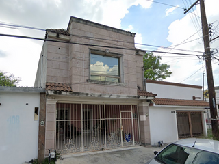 Casa en Venta de Recuperación Bancaria Matachines, Azteca, Guadalupe, Nuevo León.
