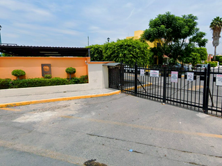 Casa en privada Uxmal, el Pueblito