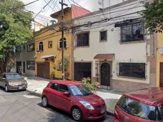 CASA EN VENTA EN LA CONDESA. BRV