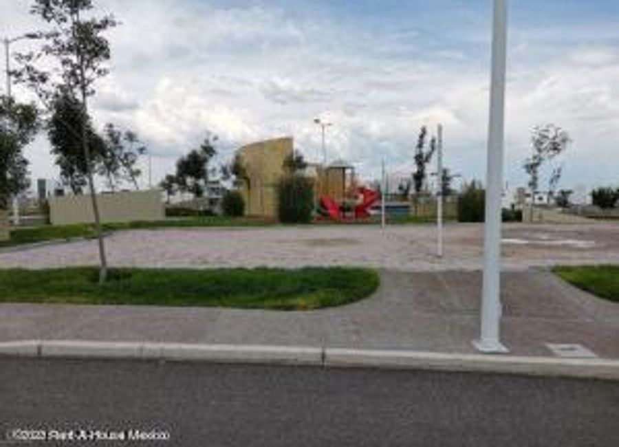 place photo 25