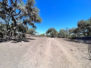 Rancho de 9500 hectareas entre Queretaro y Guanajuato - VENTA