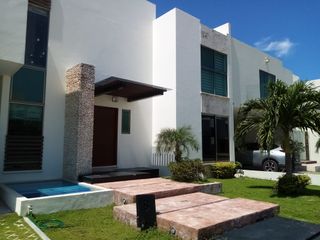 Casa en Renta en Ciudad del Carmen - Residencial Azul Playa