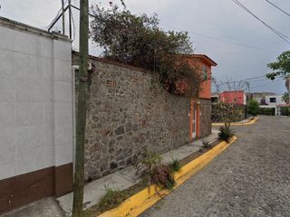 Casa en Col. Burgos, Temixco, Morelos., ¡Compra directa con el Banco, no se aceptan créditos!