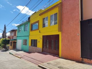 Casa en venta en Morelia, Michoacan: con habitación en planta baja, ubicado en Madero Poniente