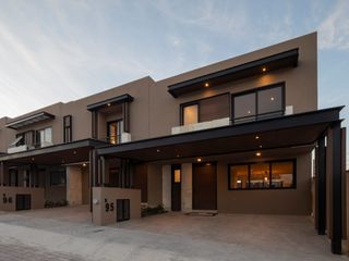 Preciosas casas en venta sobre Av del Campanario, 3 recámaras 3 baños en Querétaro pegado a Lomas del Campanario Norte