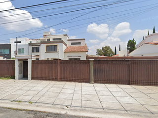 Casa en Remate Bancario en Villa del Meson, Juriquilla, Queretaro. (65% debajo de su valor comercial, solo recursos propios, unica oportunidad) -