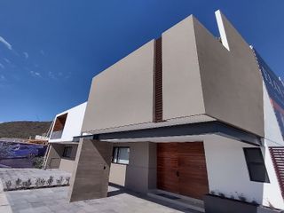 Casa en venta, El Nuevo Refugio, Querétaro.