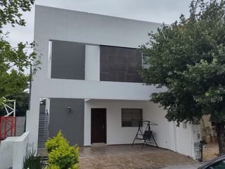 Casa en Renta, Zona Apodaca, Madeira Residencial