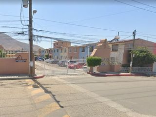 Gran Remate, Casa En Col. Baja Maq. El Águila, Tijuana, B. C.