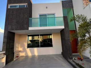 Casa en venta en Fracc. Coto Platino en Mazatlán, Sinaloa
