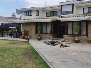 Casa en venta CON CUATRO RECAMARAS YUNA EN PLANTA BAJA  esta en  San Pedro Cholula Puebla con JARDIN GRANDE