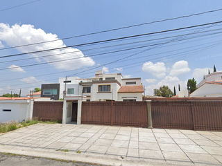 -Casa en Remate Bancario-Juriquilla, Querétaro