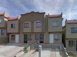 Bella casa en venta en San Carlos 1a Etapa, Nogales, Sonora. MAGNÍFICO PRECIO!