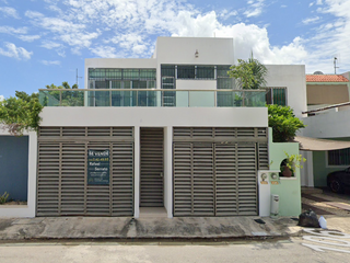 EXCELENTE OPORTUNIDAD DE ADQUIRIR EN UNA HERMOSA CASA EN REMATE BANCARIO DENTRO DE FRACCIONAMIENTO LAS AMERICAS, MERIDA