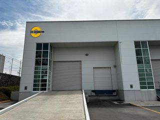 Nave 500m2 con 50KVAS