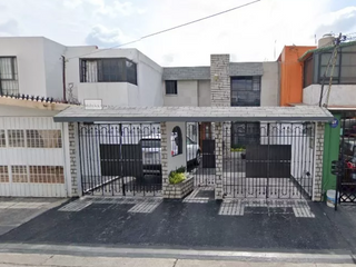 Casa en Venta en San Juan 236 Valle Dorado Tlalnepantla Méx