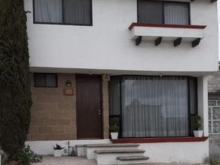 Casa en La Colonia Cuesta Bonita, Querétaro. YM5