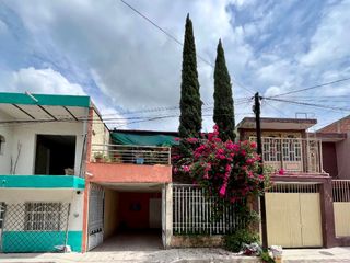 Casa en venta en Santa Cruz del Valle, Tlajomulco
