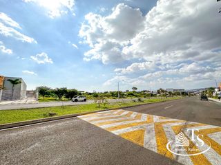 CENTRO SUR Lote Comercial en VENTA sobre Av. Fray Luis de León