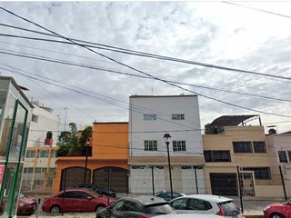 Remate casa en Caléndula 122, Xotepingo, Ciudad de México, CDMX, México