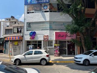 EDIFICIO CON USO DE SUELO COMERCIAL