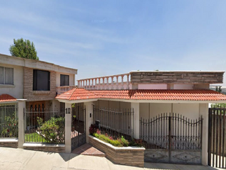 CASA DE 4 HABITACIONES Y 2 BAÑOS EN LAS ARBOLEDAS, CD. LÓPEZ MATEOS, EDO. MEX