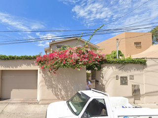 Remate hermosa casa en Manzanillo, Lomas Hipodromo, Tijuana
