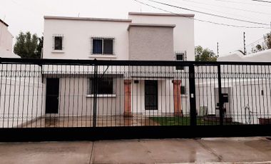 CASA EN VENTA EN QUERETARO ALAMOS 3 RECAMARAS, 3.5BAÑOS,  2 OFICINAS INDEPENDIENTES