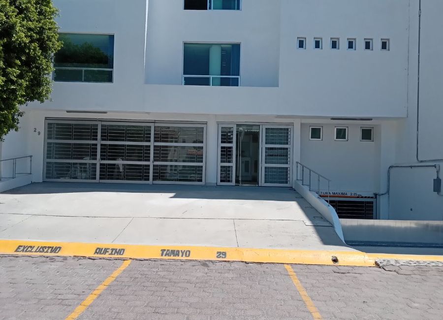Edificio en renta para oficinas en Corregidora Queretaro
