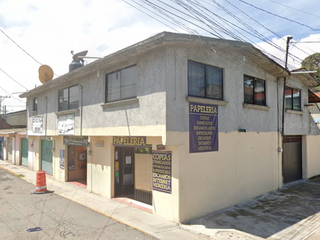 Casa con locales a 15 minutos del Centro de Toluca, Santiago Miltepec sc