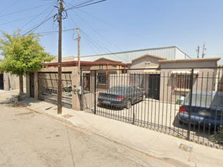 CASA EN TRUJILLO, VILLA RESIDENCIAL DEL PRADO, MEXICALI, BAJA CALIFORNIA. ¡CASA EN REMATE! -FQA