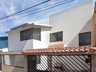 Casa en venta en San Lorenzo Tepatitlán Toluca Edo Mex