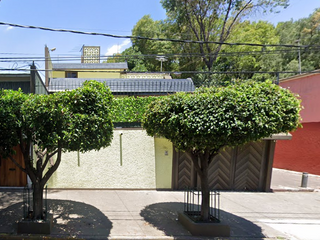 CASA EN REMATE EN LA COLONIA PERIODISTAS, BENITO JUAREZ. CDMX.