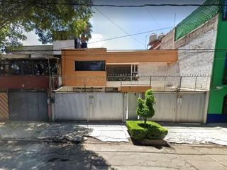 CASA EN VENTA EN COL. AMPLIACION SINATEL, IZTAPALAPA Mg041