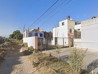 Casa en Col. Guadalupe Caleras, Puebla, Puebla., ¡Compra directa con el Banco, no se aceptan créditos!