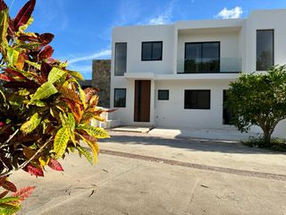 Casa en Venta en Altozano, Mérida, Yucatán