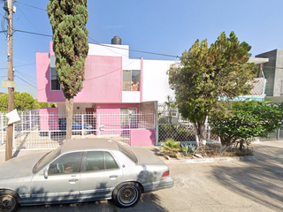 CASA EN PUERTO ESCONDIDO, MONUMENTAL, GUADALAJARA, JAL.