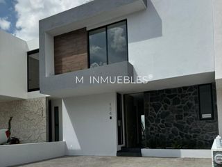 Venta de casa en Loma Alta en Tres Marías Morelia ¡Gran oportunidad!