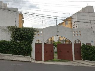Casa en venta en Miguel Hidalgo, Tlalpan . ¡Compra directamente con los Bancos!