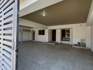 Casa en Venta en Colonia Valle Verde con 5 recámaras en Hermosillo, Sonora