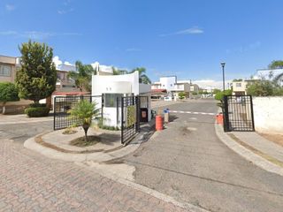 Casa Habitación en Condominio, Santa María Querétaro RV8/ZA