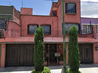 Bonita casa en venta en Nueva Santa María, Azcapotzalco, Ciudad de México